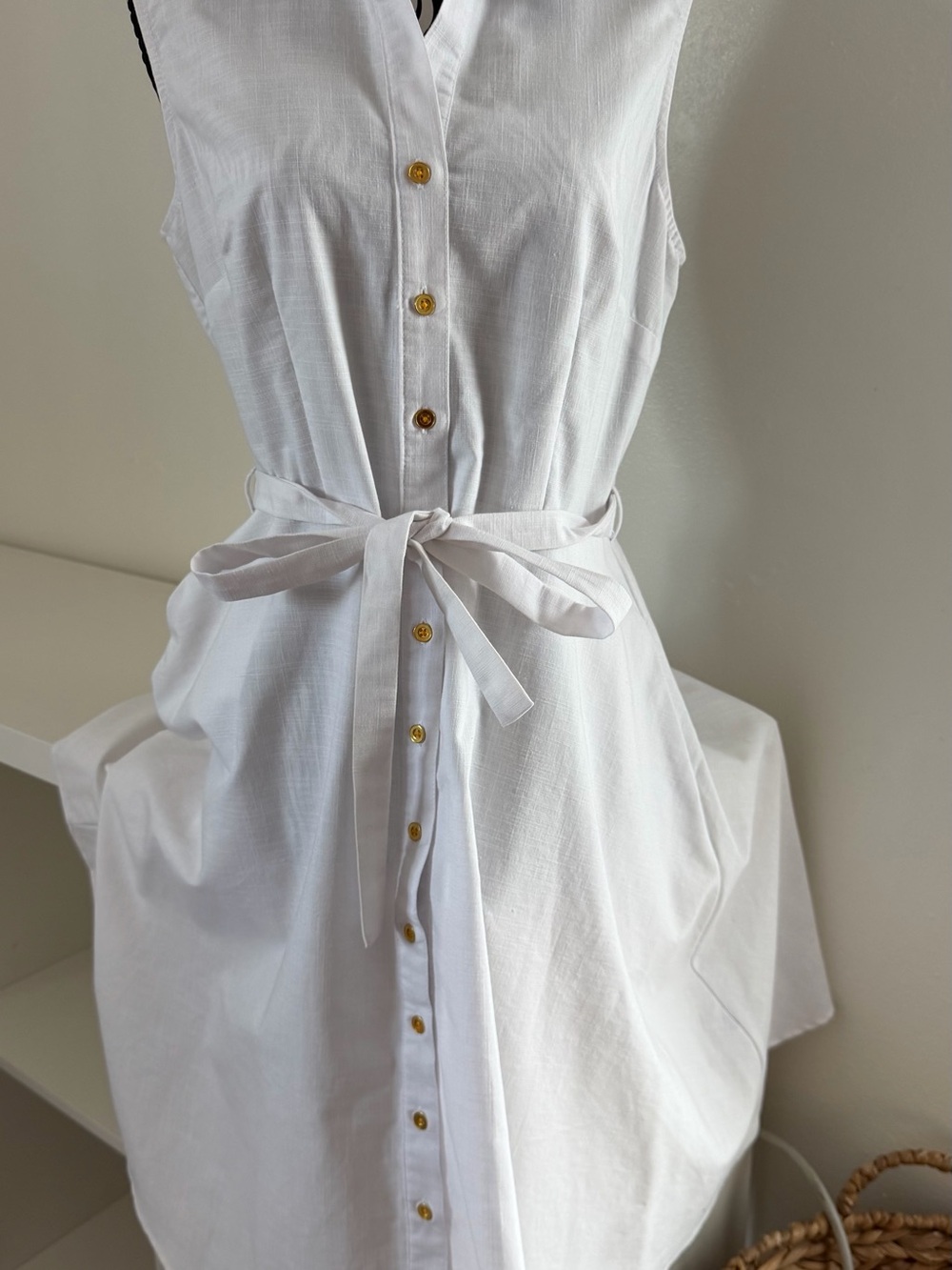 Sharagano White Sleeveless Button-Front Midi Dress with Waist Tie